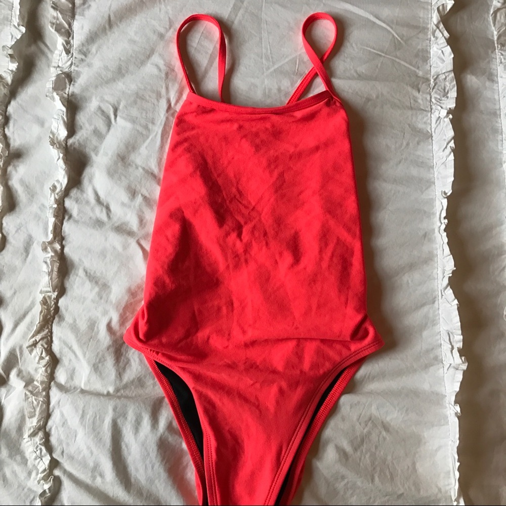 Bright coral Jolyn!!!